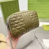 Bolsos De Cadena Bolso De Hombro Moda Mujer Bolsos Cruzados Patrón Ondulado Acolchado Cartera De Embrague De Cuero Solapa Grande Letra De Metal Monedero Para Teléfono Celular Totes Con Correa Extraíble