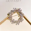 Brooches Simple Wreath Brooch Rhinestone Pins Crystal Wedding Broaches For Bridal Bouquet Dress Sash Broach Jewelry Xmas Gift