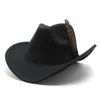 Berets vår och höst unisex cowboy hattar mexikanska mössor ulldekorativa fjädrar jazzstil utomhus street mode nz0022