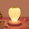 Nattljus Strawberry Lamp Barn med sovande ljus kul frukt form usb laddning silikon touch switch luminaria