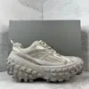 أحذية رياضية ذات علامة تجارية فاخرة بتصميم غير رسمي Track 3 3.0 حذاء رياضي ثلاثي أبيض وأسود من Tess.s Gomma حذاء رياضي من النايلون مطبوع عليه نعل سميك