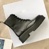 Vrouwen Martin Boots Designer Girls Outdoor trouwschoenen Runway Show Shoe Classic Brown Universe Black Girls Sneakers Maat 35-40