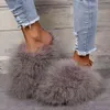 Chinelos New Faux Fox Fur Chinelos Mulheres Furry Quente Flip Flops Fullfy Raccoon Fur Slides Flat Confortável Casa Sapatos Plus Size Casal T220922