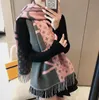 2024 Fashion Paris Design 100% Kaschmirschal Männer- und Frauenelbe Markenbrief Schal großer Schal Warm eingedickte Wolle 70 cm x 180 cm