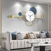 Horloges murales métal créatif nordique horloge salon silencieux décoratif numérique Design moderne Reloj De Pared décoration