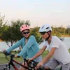 Capacetes de ciclismo Capacete de bicicleta com lanterna traseira recarregável de bicicleta de bicicleta MTB Road Scooter Scooter Ultralight Capace