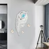 Orologi da parete Orologio con piume bianche Decorazione per sala da pranzo Vita creativa Moda moderna e minimalista Muto a parete