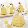 Gift Wrap 30pcslot Honey Bee Candy Box med Bow Tie för Baby Shower Favor Dop Dop Birthday Present Wedding Party Decoration 220922