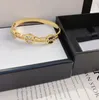 Nowy styl Bracelets Kobiety Biez Bankle Luksusowa projektant biżuterii 18K Gold Splated Stal nierdzewna WISPY WESPY Wedding Love Prezent Banles Accessi9302348