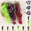 パーティーデコレーション1/5pcsシミュレーションブラックレッドグリーン紫色のブドウぶりの人工植物小道具偽の果物ホームガーデン装飾