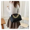 HBP Shoulder Bags 2022 New Pleated Thick Chain Cloud Bag Hand-held Ladies Large-capacity Shell Shopping Wallet Card Holder