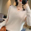 女性用セーター秋の冬ケーブルニットセーター女性のゆるい大きなサイズトップVネック長袖プルオーバー