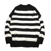 Herrtr￶jor Svart rand f￶rst￶rde rippade tr￶ja Kvinnor Pullover Hole Knit Jumpers Overdimensionerade tr￶ja Harajuku L￥ng￤rmstoppar 220922
