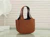 Women Fashion Fashion Bag Contains Bas Pu Leather Leather Luxury Designer محافظ Hobo Handbag Outdoor Messenger Bags Cross Body Bottegas Backpack Wallet