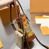 Floral Mini Seau Sac Designer Épaule Composite Sac Bandoulière Sacs À Main Femmes Sacs À Main Toile Cuir Femme Pochette Chaîne Petit Porte-Monnaie En Métal Doré Longue Sangle