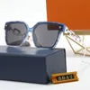2022 Marca de lujo 18K Gafas de sol de la cadena dorada Fashion Classic Design Square for Men Women Glasses Sun UV400 3047