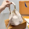 Sac de créateur de luxe Sacs à main d'épaule L Qualité Haute Mode Femmes Portefeuilles Embrayage CrossBody peau de vache nue mini sacs seau dames sac à main 5A fourre-tout sac à main