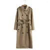 Femmes Trench Coats Femmes Casual Solide Couleur Double Boutonnage Outwear Ceintures Bureau Manteau Chic Epaulette Conception Long 2022 Automne Coupe-Vent