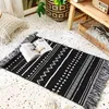 Tapijten Home Boho Decor Geometrische Patern Tassel Zwart Handgemaakte katoenen linnen Macrame Woven mat portier Badbad Tapijt 60x90