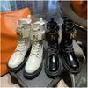 Martin Boots Designer Sonbahar Kış Kadın Ayakkabı Düz ​​Çöl Boot Gerçek Deri Ayakkabı Fermuar Mektubu Moda Lady Boots Büyük Boyut 35-41 US4-US10 Kutu