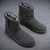 Bottes 2022 Winter Men #39;s Chaussures imperméables antidérapantes hautes neige en peau de mouton plus velours coton chaud pour hommes