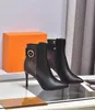 Designerskie buty Paris luksusowa marka but oryginalny skórzany botki kostki kobiety krótkie trampki butowe trenerzy sandały pancerne autorstwa Shoebrand S167 01