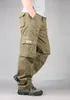 Pantalones de los hombres Pantalones de carga de los hombres Pantalones largos casuales de algodón Primavera Multi bolsillo Pantalon Homme Moda Militar Pantalones tácticos Hombres Tela 220922