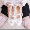 Scarpe eleganti 2022 Primavera Donna Taglie forti 22-26,5 cm Lunghezza dei piedi Tacco affusolato Fiocco di perle bordato di pizzo Carino Lolita Banchetto