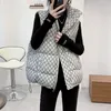 Gilet invernale da donna Colletto alla coreana Cerniera senza maniche Imbottito Puff Stampato Lettere Giacca Soprabito Nero Marrone Colore Coulisse allentata Vitaco 800