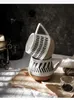 Canecas 420ml Copo de café Copo Creme Cerâmica Painted Suco Painteado de Milão de Milto Potorizador Estilo Nórdico Cappuccino Tarde Tarde Linda Presente