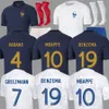 22 23 Benzema Mbappe Griezmann Jersey de futebol francês Kante Pogba Zidane Giroud Matuidi Kimfembe Varane Pavaro Equipamento Maillot de Football Cirche Men Kit Kit Conjunto