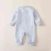 Rompers Baby Letter Rompers Baby Boys Jumpsuit Autumn Baby Girls kläder för nyfödda kostymer Kids Overaller Spädbarnskläder J220922