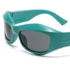 Punk lunettes de soleil unisexe Hip Hop lunettes de soleil simplicité Adumbral Anti-UV lunettes cadre surdimensionné lunettes personnalité ornementale