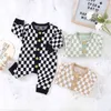 Rompers Toddler Baby Girl Boy gebreide jumpsuit Damboard Round Neck Button Up Rompers Spring herfstkleding J220922