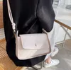 HBP Bag Womens väskor Spring Simple Fashion Able Buckle Small Square All Handbags Axel 8490Q2