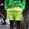 Pantalones cortos para hombres 2022 CINE COREANO Summer Fluorescente Flana Fashion Fashion Pantalones de playa Sports Beach