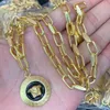 Griekenland meander sieraden ontwerper hars kettingen armband oorbel ringen set banshee medusa portret 18K vergulde dames verjaardagsfeestelijke feestgeschenken hms2 --- 03