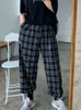 Dames broek capris jmprs zwarte vrouwen plaid casual oversized losse wide been broek retro tieners harajuku hiphop all match streetwear s 3xl 220922