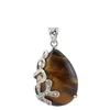 Colliers pendants en pierre naturelle en forme d'eau-bosse de canne vigne fleur fleurie collier reiki guérir les bijoux cristallins tendance de mode accrocher accessoire