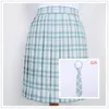 Kledingsets Schooljurken Leuke lichtblauwe plaid geplooide rok Hoogwaardige JK Uniform Studenten Cosplay Anime Sailor Suite Korte rokken