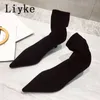 Stövlar Liyke Spring Autumn Casual mysig svart stretchtyg Ankel Sock Kvinnor pekade tå låga tunna klackar glid på skor Y2209