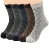 Chaussettes masculines 5 paires chaussettes d'hiver emballent les hommes et les rayures de la version en laine chaude épaisse chaude durable en gros de haute qualité 220923