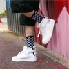 Herrstrumpor Korea Harajuku Trend Women Checkerboard Geometric Checkered Men Hip Hop Cotton Unisex Streetwear Novelty