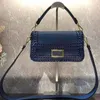 Abendtaschen, Baguette-Tasche, Schultertasche, Umhängetaschen, Damenhandtasche, handgewebte Hardware, Briefschnalle, Klappe, abnehmbarer Griff, Schulterstreifen