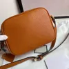 Designer väskor mode kamera axel väska handväska klassisk tofs läder crossbody telefon handväska lyxiga lady handväskor grossist 6 färger