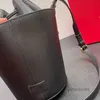 イブニングバッグ 14 色新ストラップバケットバッグ女性のハンドバッグ粗製チェーンクロスボディバッグ本革大容量ショルダーバッグ財布
