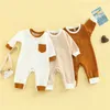 Rompers 018m unisex pasgeboren babyjongen meisje knop romper peuter katoenen pocket patchwork lange mouwen jumpsuit babykleding j220922