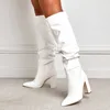 Сапоги 2022 Зимние новые женские модные сексуальные складки с заостренными пальцами подиума длинные трубки толстый каблук на высоком каблуке Y2209