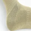 Chaussettes pour hommes 5 paires de chaussettes militaires de sport pour hommes bas de Compression épaissir longue résistance à la puanteur chaussettes pour hommes chaussettes militaires en coton pour homme 220923