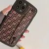 Designer skórzane skrzynki telefoniczne z paskiem na iPhone 13 12 11 XR XS 7 8 Pro Max 14 Pełna litera fonecase Girl Case